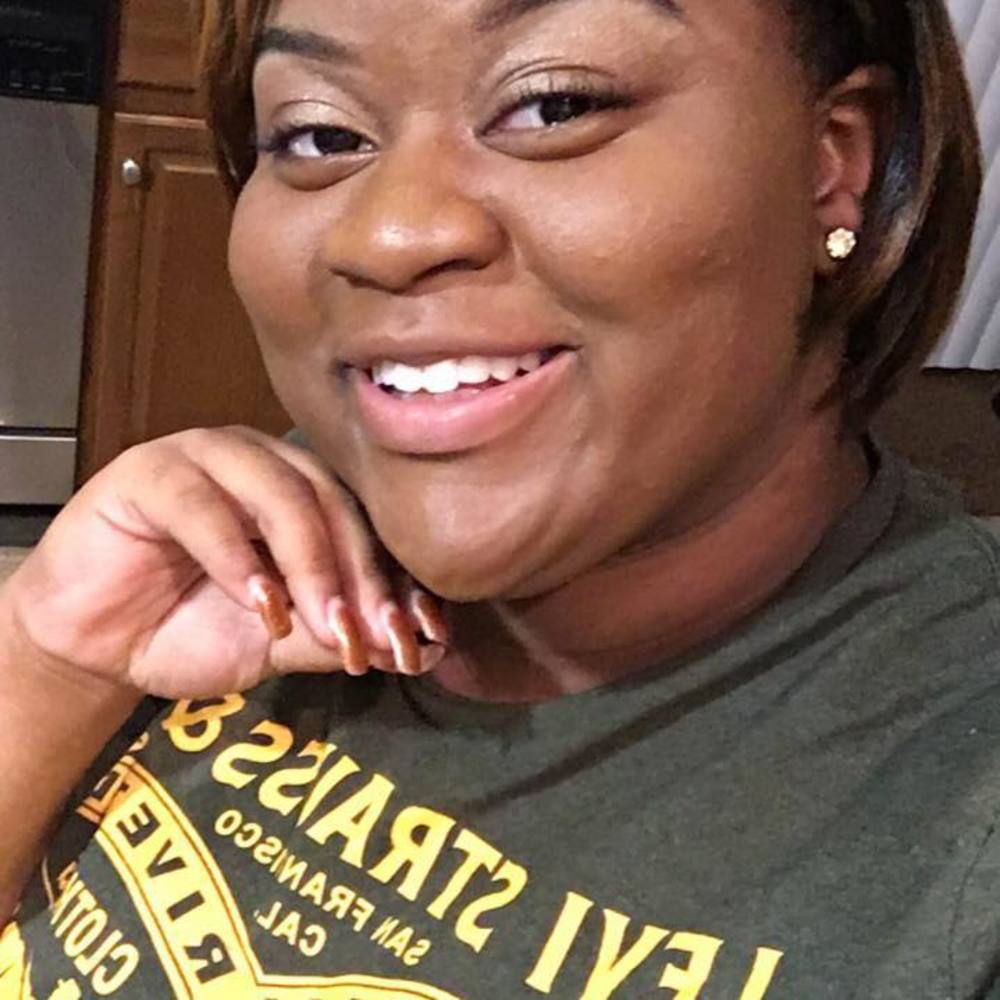 Meet your Posher, Destiny